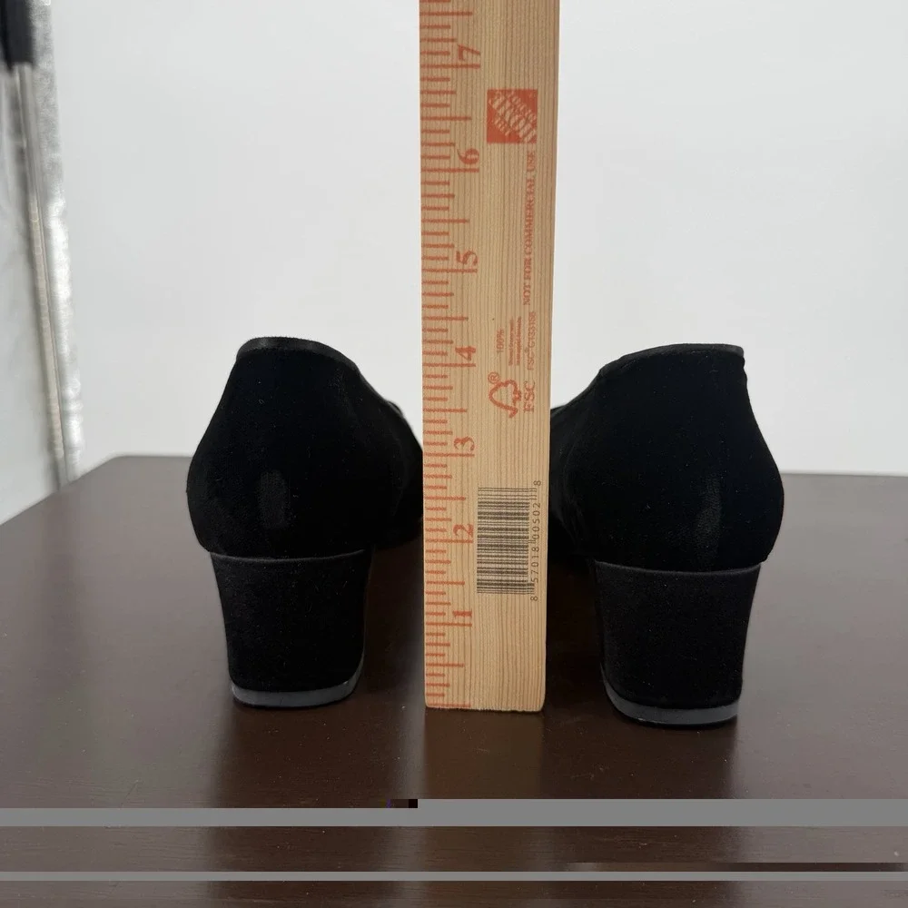 VTG Bottega Veneta‎ Sz 7.5B Black Velvet Classic Low Block Heel W/ Box & Dustbag